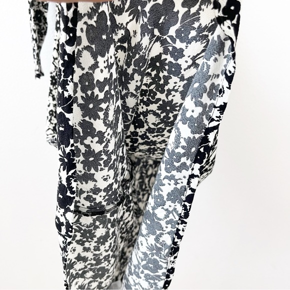 Boden Crew Neck Midi Tea Dress in Black Bloom Silhouette - Picture 6 of 10